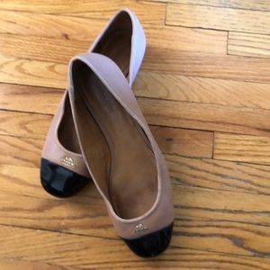 Coach flats